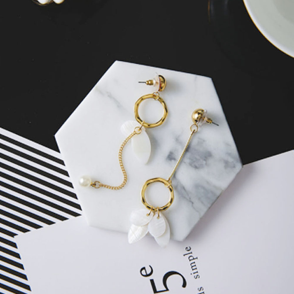 [ER455]스프링 언발 롱 귀걸이