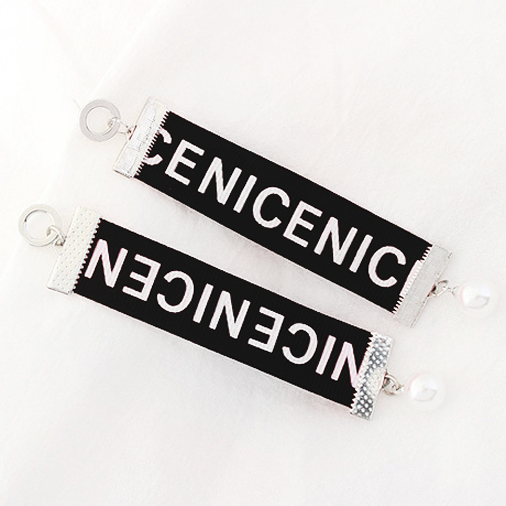 [ER126]영문프린팅 포인트 명품스타일 빅귀걸이