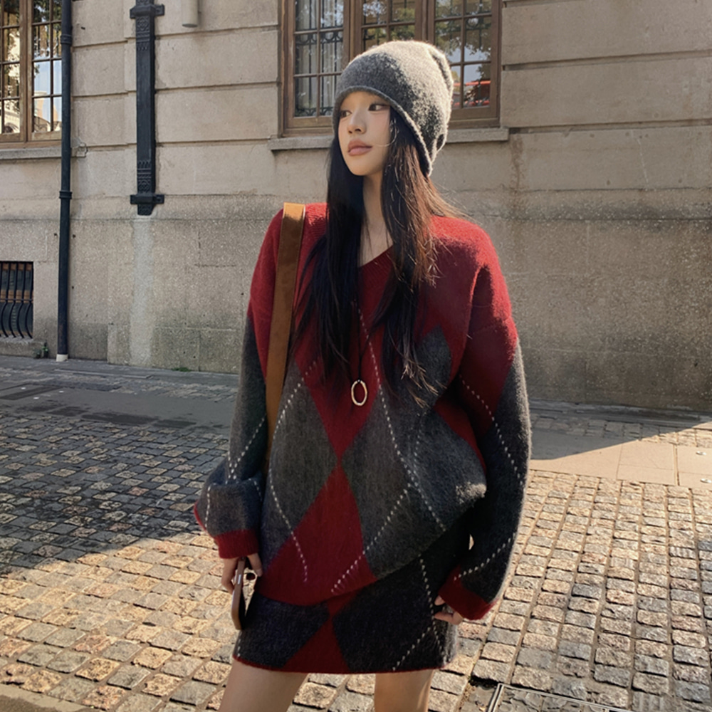 [DE915]다이엔 아가일 니트+스커트 투피스