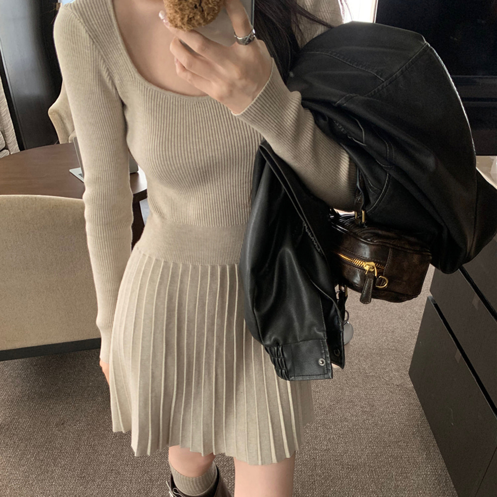 [EF163]마니모 플리츠 니트 원피스